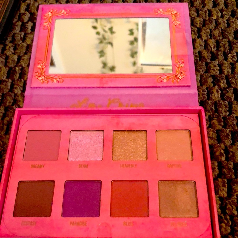Lime Crime Venus III eyeshadow palette